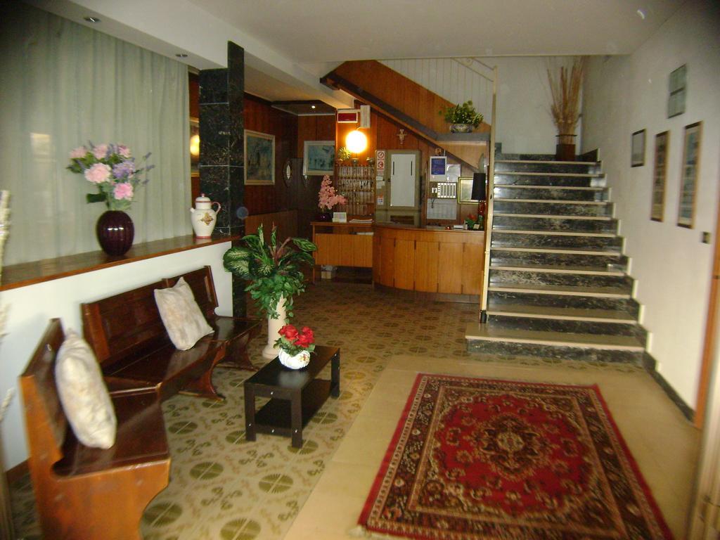 Hotel Villa Del Sole Rimini Eksteriør bilde