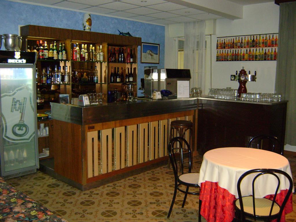 Hotel Villa Del Sole Rimini Eksteriør bilde
