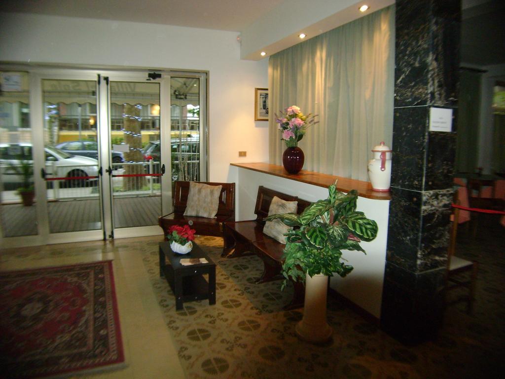 Hotel Villa Del Sole Rimini Eksteriør bilde